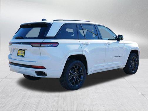 2025 Jeep Grand Cherokee 4xe Anniversary Edition