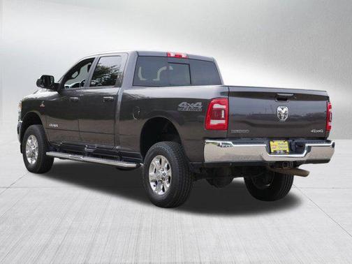 2022 RAM 2500 Big Horn Crew Cab 4x4 6'4' Box