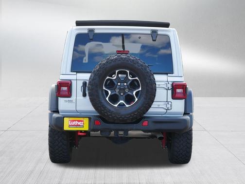 Silver Zynith Clearcoat 2023 Jeep Wrangler Rubicon