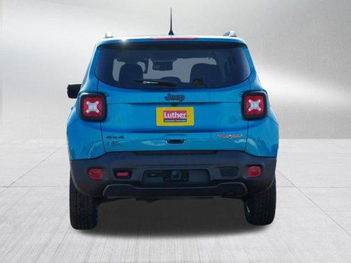 2022 Jeep Renegade Trailhawk