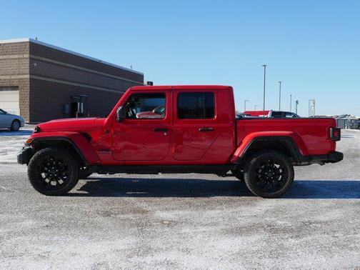 2024 Jeep Gladiator Nighthawk