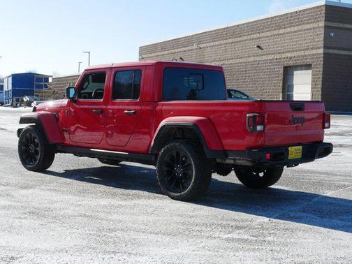 2024 Jeep Gladiator Nighthawk