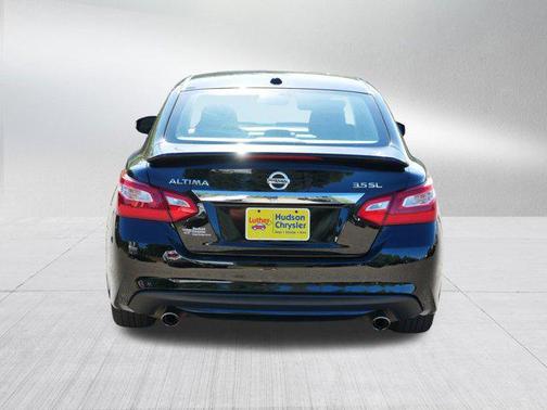 2017 Nissan Altima 3.5 SL