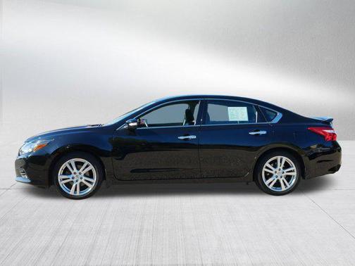2017 Nissan Altima 3.5 SL