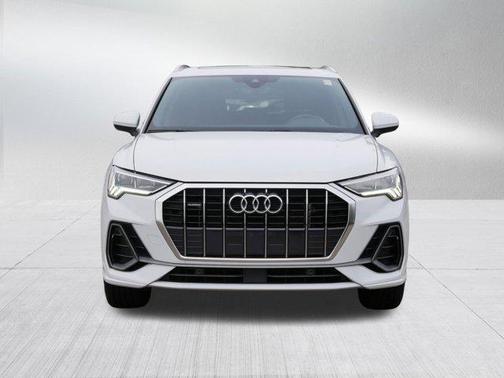 2023 Audi Q3 Premium 45 TFSI S line quattro Tiptronic