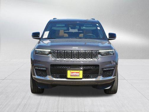 Baltic Gray Metallic Clearcoat 2024 Jeep Grand Cherokee L Summit