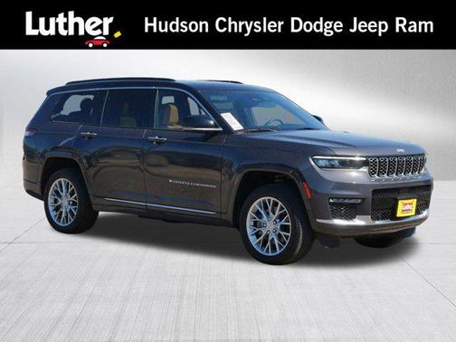 Baltic Gray Metallic Clearcoat 2024 Jeep Grand Cherokee L Summit