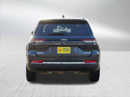 2024 Jeep Grand Cherokee Laredo