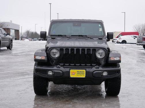2021 Jeep Gladiator Willys 4x4