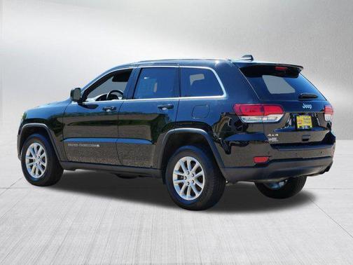 2022 Jeep Grand Cherokee Laredo
