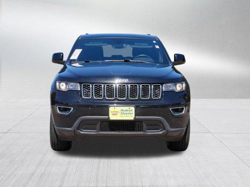 2022 Jeep Grand Cherokee Laredo