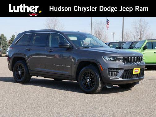 2023 Jeep Grand Cherokee Laredo