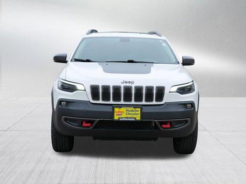 2020 Jeep Cherokee Trailhawk