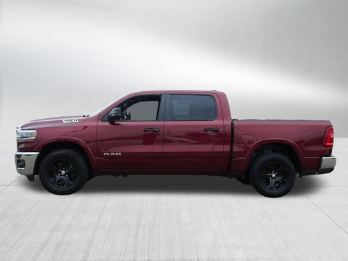 Delmonico Red Pearlcoat 2025 RAM 1500 Big Horn/Lone Star