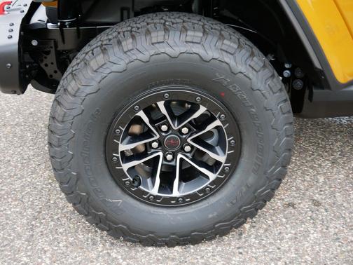 Goldilocks 2026 Jeep Wrangler Rubicon