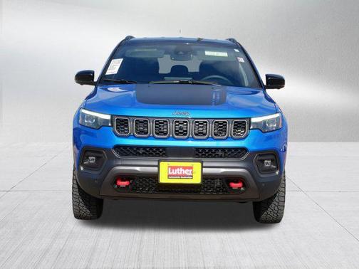 Hydro Blue Pearlcoat 2025 Jeep Compass Trailhawk