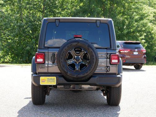 2022 Jeep Wrangler Unlimited Sport