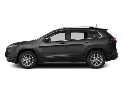 Brilliant Black Crystal Pearlcoat 2016 Jeep Cherokee Altitude