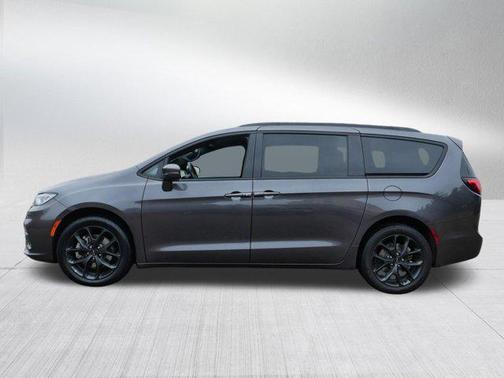 2021 Chrysler Pacifica Limited