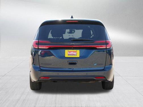 Fathom Blue Pearlcoat 2023 Chrysler Pacifica Hybrid Touring L