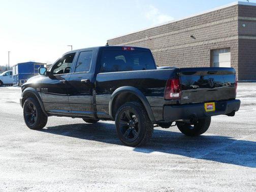 2024 RAM 1500 Classic Warlock Quad Cab 4x4 6'4' Box