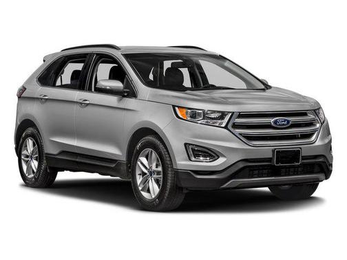 Magnetic Metallic 2017 Ford Edge SE
