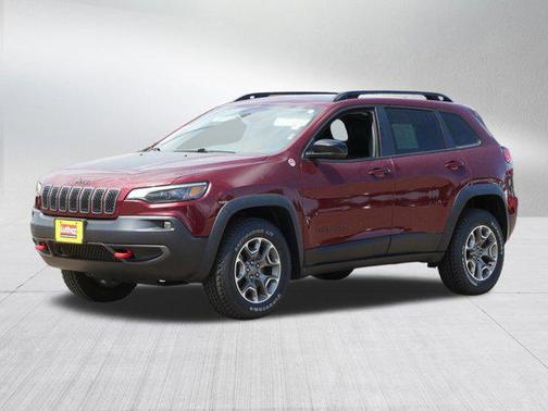 Velvet Red Pearlcoat 2022 Jeep Cherokee Trailhawk