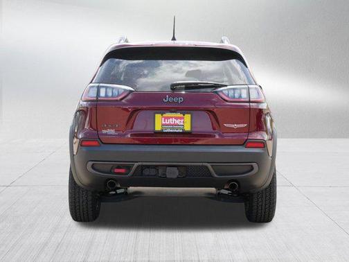 Velvet Red Pearlcoat 2022 Jeep Cherokee Trailhawk
