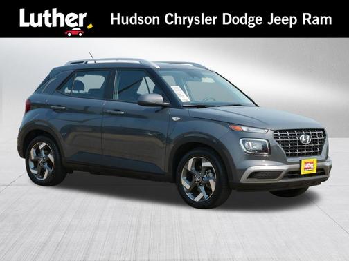 Ecotronic Gray 2025 Hyundai VENUE SEL