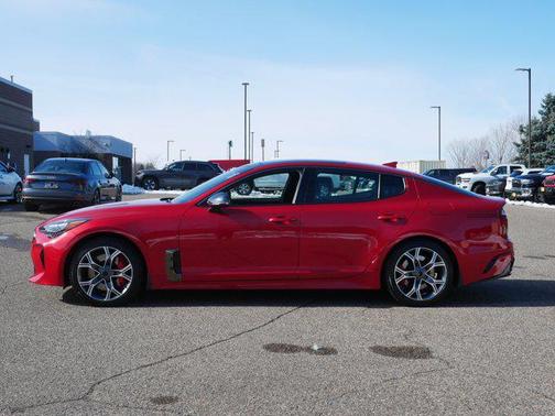 2018 Kia Stinger GT2