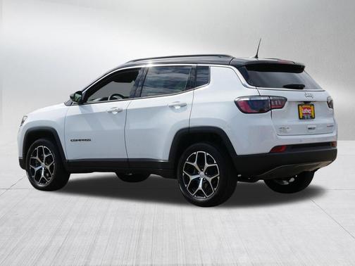 Bright White Clearcoat 2024 Jeep Compass Limited
