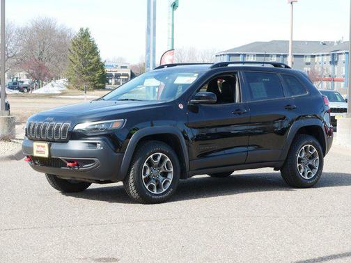 2022 Jeep Cherokee Trailhawk