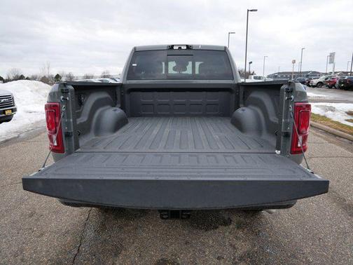 2026 RAM 3500 Big Horn Crew Cab 4x4 6'4' Box