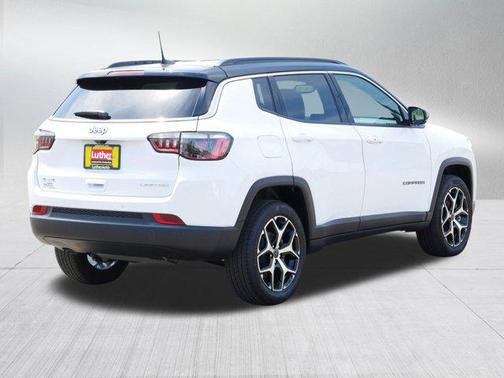 Bright White Clearcoat 2026 Jeep Compass Limited