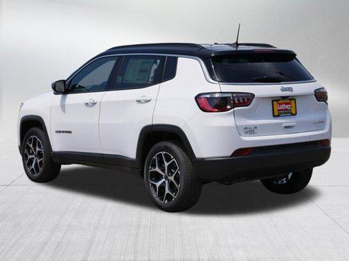 Bright White Clearcoat 2026 Jeep Compass Limited