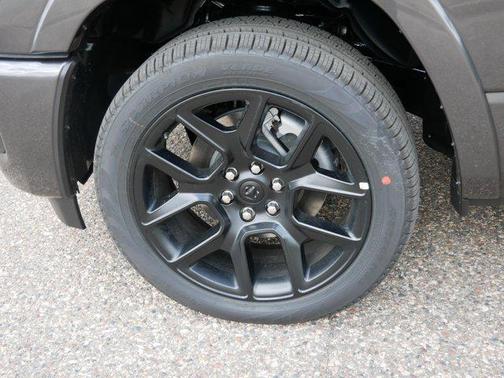 Granite Crystal Metallic Clearcoat 2026 RAM 1500 Laramie