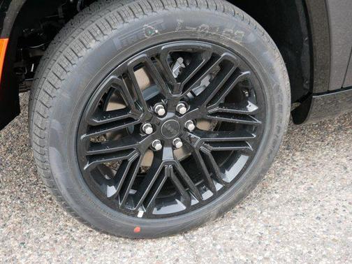 Baltic Gray Metallic Clearcoat 2026 Jeep Grand Wagoneer Limited Reserve 4x4