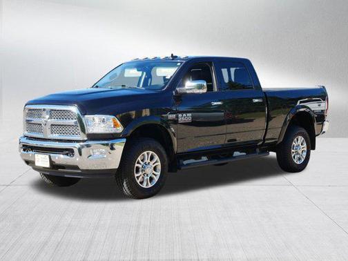 2018 RAM 2500 Laramie Crew Cab 4x4 6'4' Box