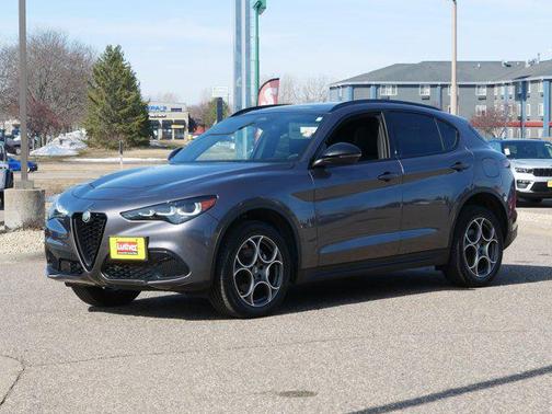 2025 Alfa Romeo Stelvio Sprint AWD