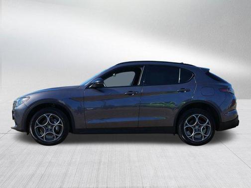 2025 Alfa Romeo Stelvio Sprint AWD