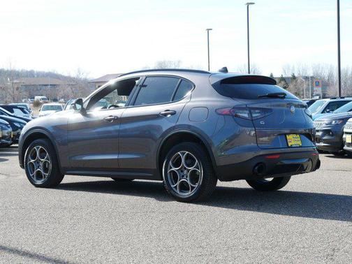 2025 Alfa Romeo Stelvio Sprint AWD