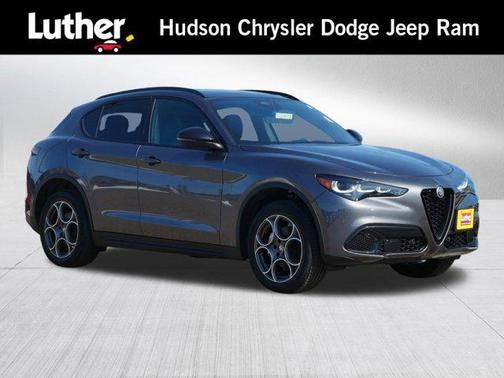 2025 Alfa Romeo Stelvio Sprint AWD