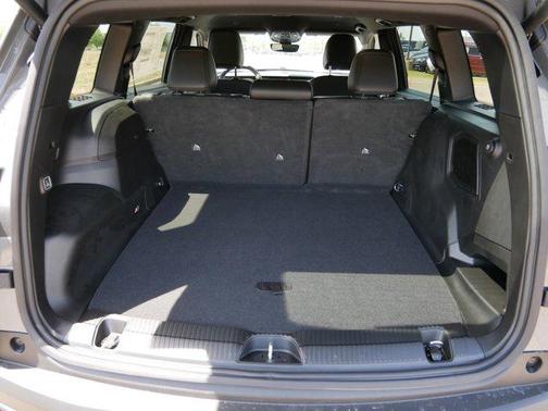 Sting-Gray Clearcoat 2026 Jeep Cherokee Limited
