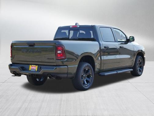 TANK 2026 RAM 1500 Express