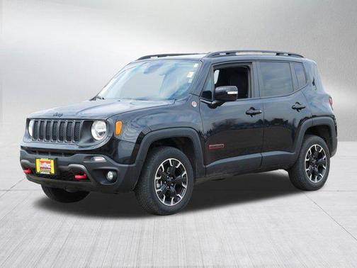 2023 Jeep Renegade Trailhawk
