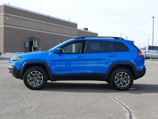 2022 Jeep Cherokee Trailhawk