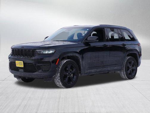 2024 Jeep Grand Cherokee Altitude