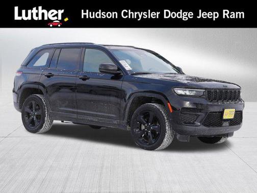 2024 Jeep Grand Cherokee Altitude
