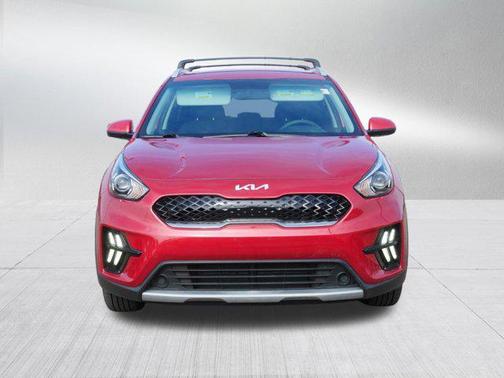 2022 Kia Niro LX