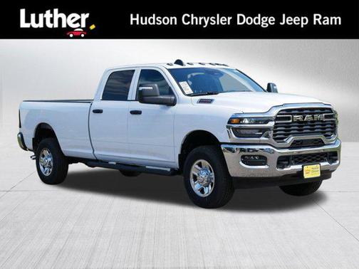 2025 RAM 2500 Tradesman Crew Cab 4x4 8' Box